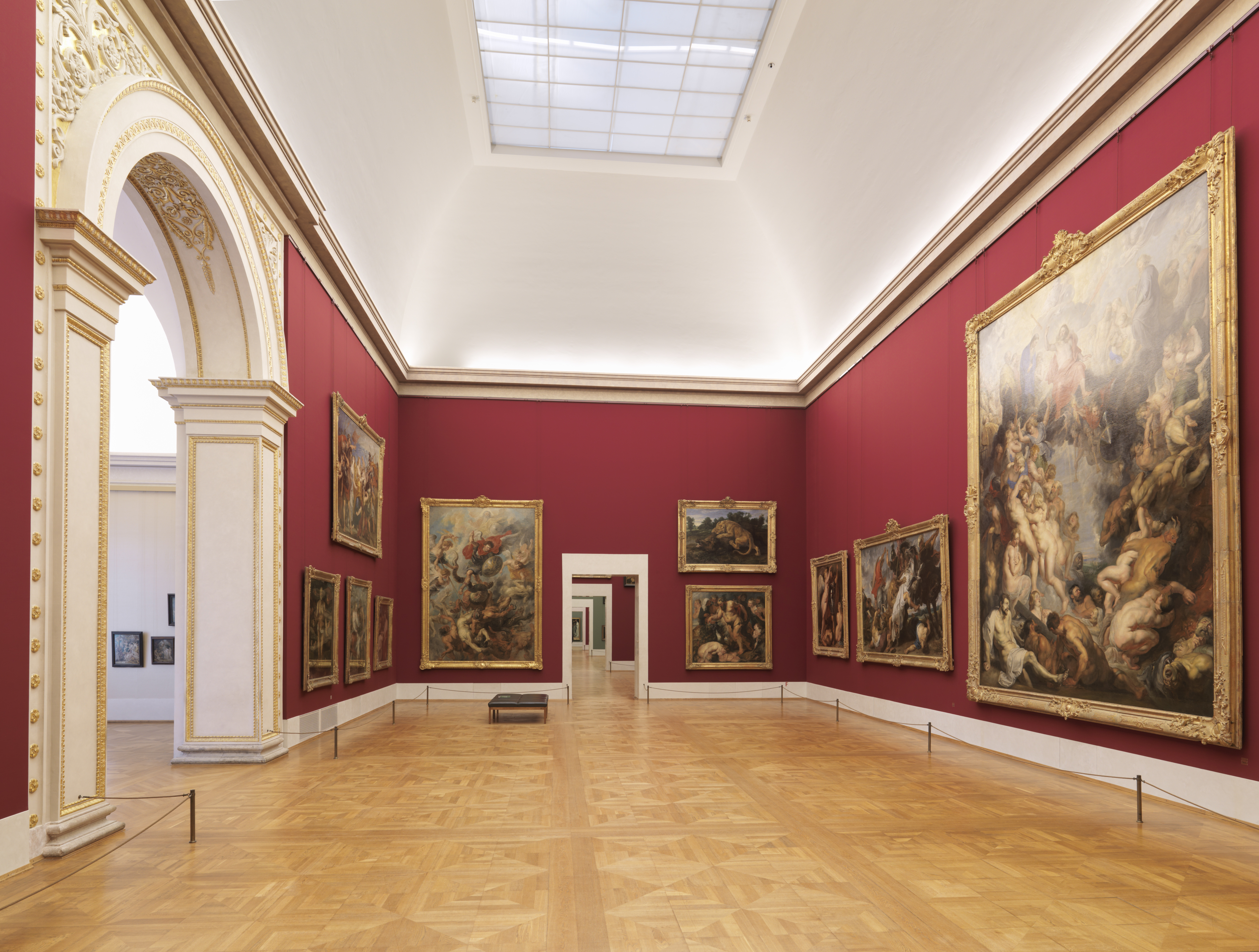 Galerijní závěsný systém 