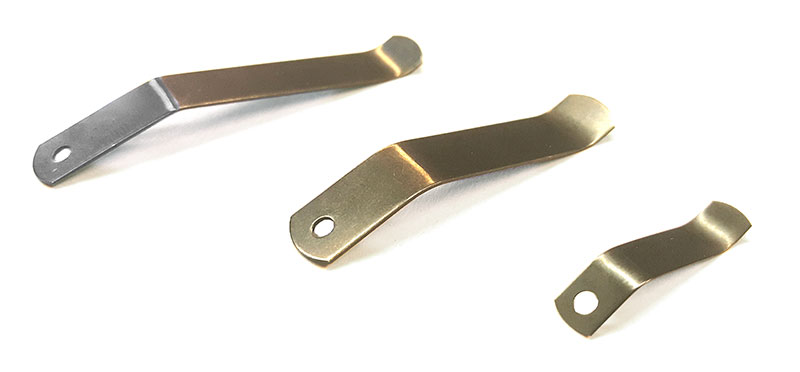 Fixacni kování pro uchycení plátna do rámu 4