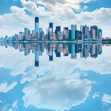 70x70 | Lower Manhatten Skyline ( Shutterstock )